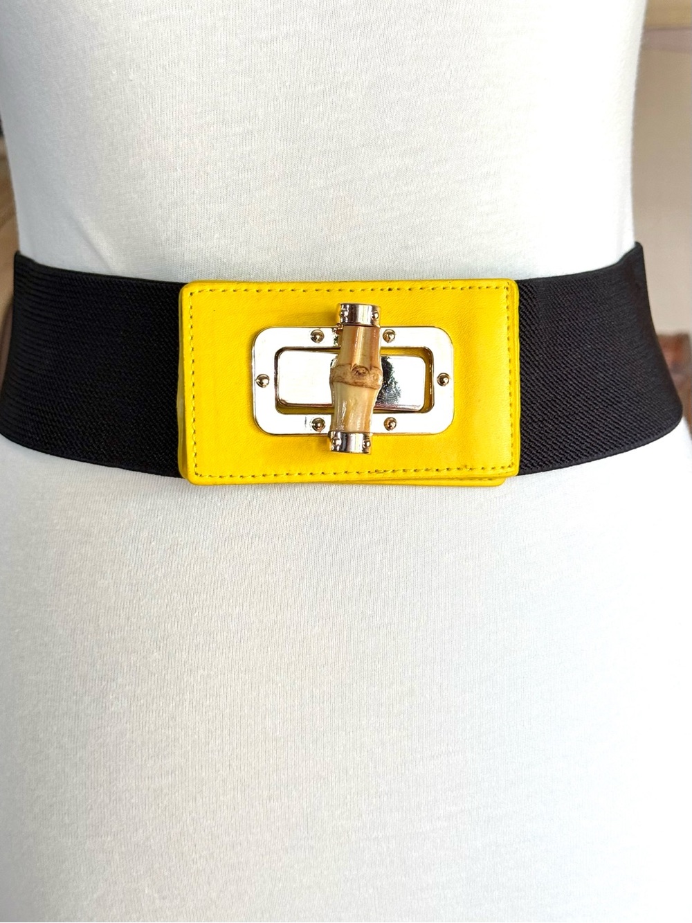 NEW Faux Leather Yellow Buckle Elastic Waist Belt  26”-32”